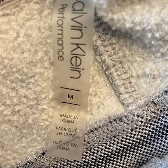 Calvin Klein Womens Grey Crew Neck Sweatshirt with White Knit Logo / Size M. - Picture 10 of 12